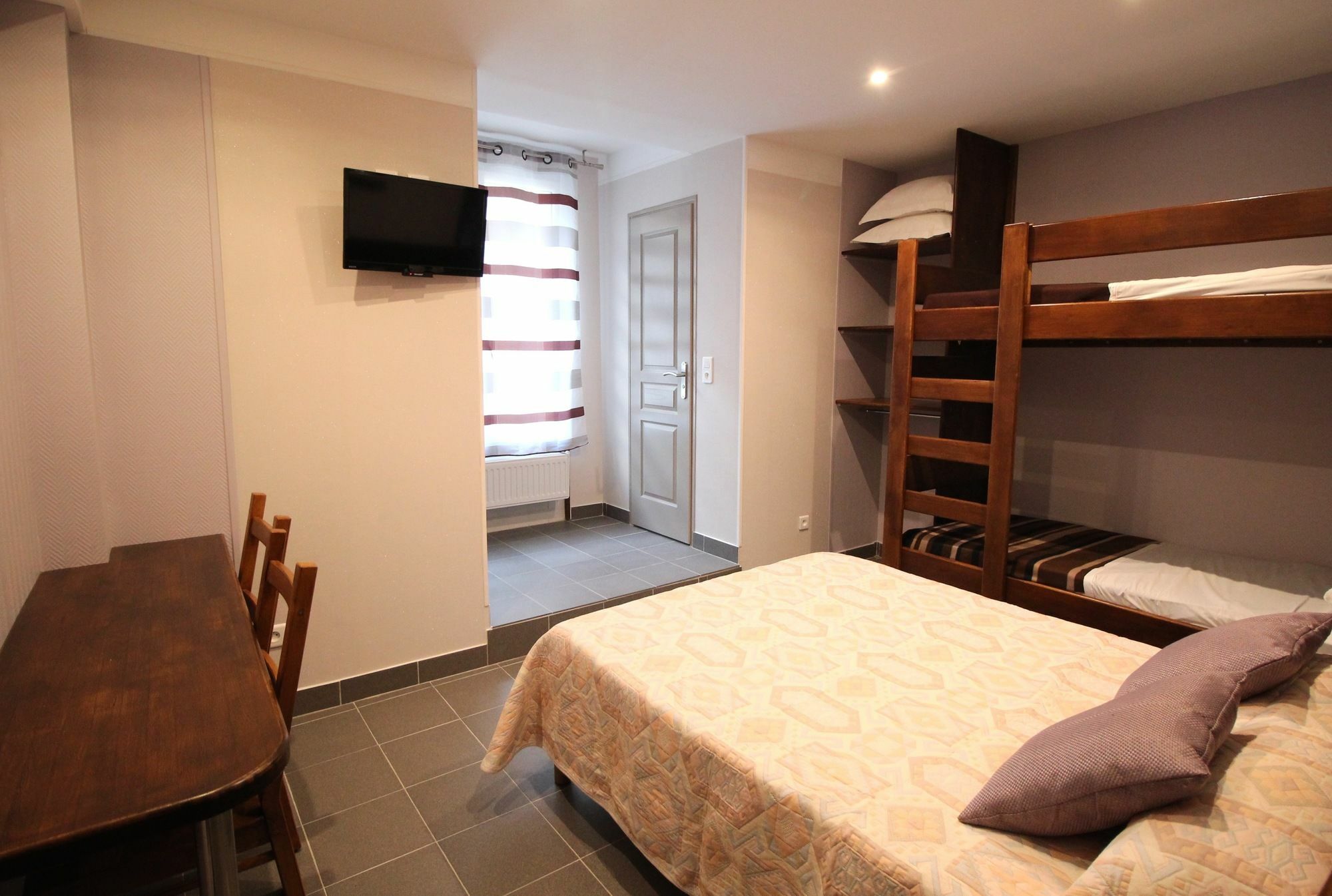 Hotel Des Pyrenees Parijs